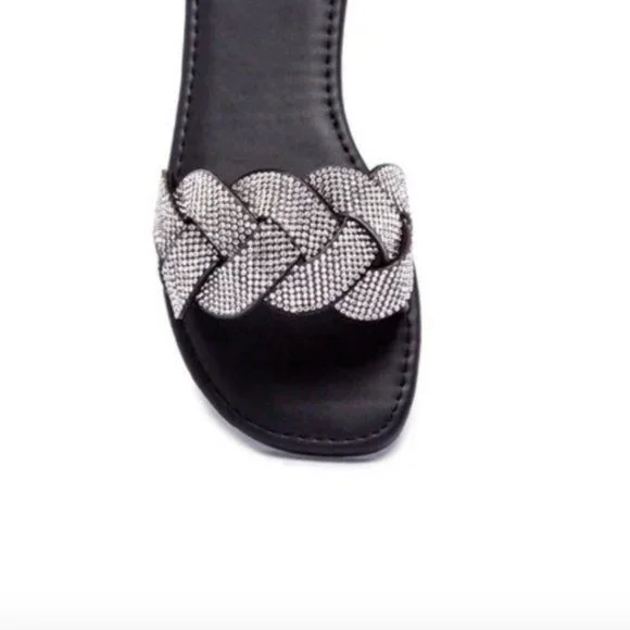 !! NEW !! Embellished Slides Sandals in Black - Picture 3 of 4